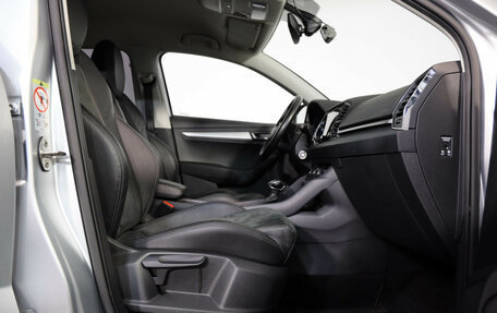 Skoda Karoq I, 2021 год, 2 389 000 рублей, 21 фотография