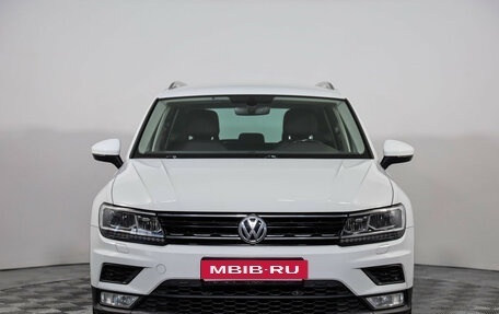 Volkswagen Tiguan II, 2017 год, 1 899 000 рублей, 2 фотография