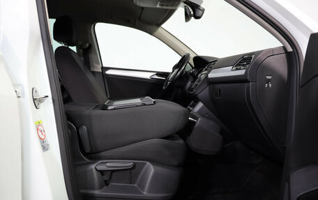 Volkswagen Tiguan II, 2017 год, 1 899 000 рублей, 23 фотография