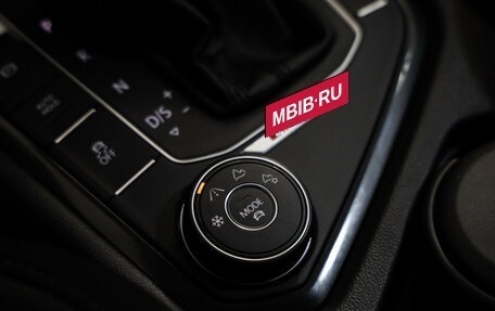 Volkswagen Tiguan II, 2017 год, 1 899 000 рублей, 17 фотография