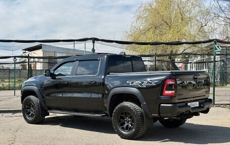 Rambler 1500, 2022 год, 12 200 000 рублей, 6 фотография