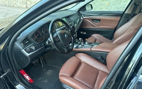 BMW 5 серия, 2014 год, 2 500 000 рублей, 16 фотография