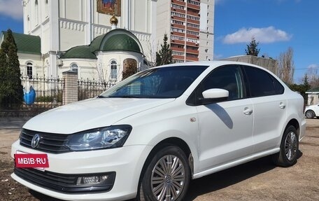 Volkswagen Polo VI (EU Market), 2018 год, 646 000 рублей, 2 фотография