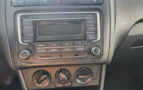 Volkswagen Polo VI (EU Market), 2018 год, 646 000 рублей, 19 фотография