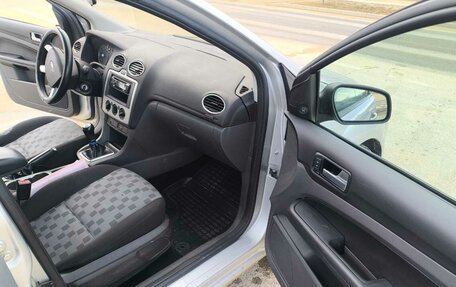 Ford Focus II рестайлинг, 2006 год, 335 000 рублей, 8 фотография