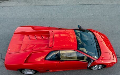 Lamborghini Diablo, 1991 год, 71 000 000 рублей, 6 фотография