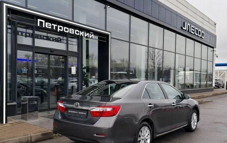 Toyota Camry, 2013 год, 1 490 000 рублей, 6 фотография