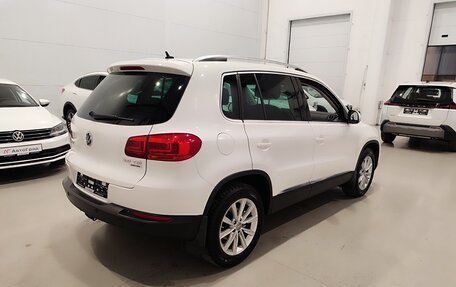 Volkswagen Tiguan I, 2012 год, 1 370 000 рублей, 6 фотография