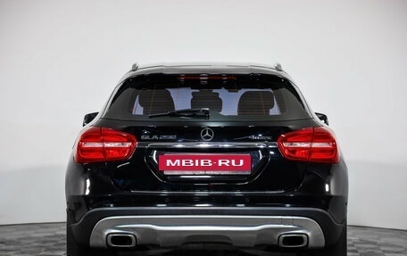 Mercedes-Benz GLA, 2016 год, 1 949 000 рублей, 6 фотография