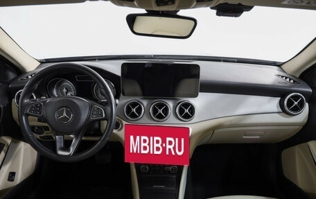 Mercedes-Benz GLA, 2016 год, 1 949 000 рублей, 9 фотография