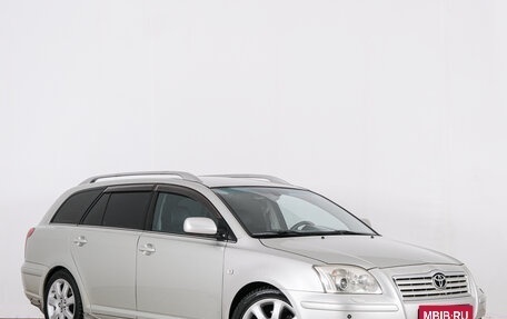 Toyota Avensis III рестайлинг, 2005 год, 1 049 000 рублей, 1 фотография