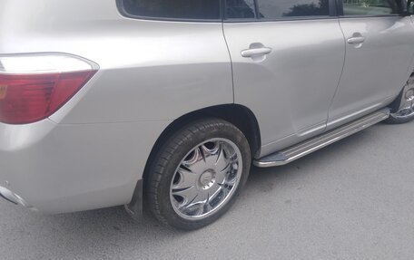 Toyota Highlander III, 2007 год, 1 850 000 рублей, 3 фотография