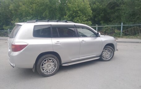 Toyota Highlander III, 2007 год, 1 850 000 рублей, 4 фотография