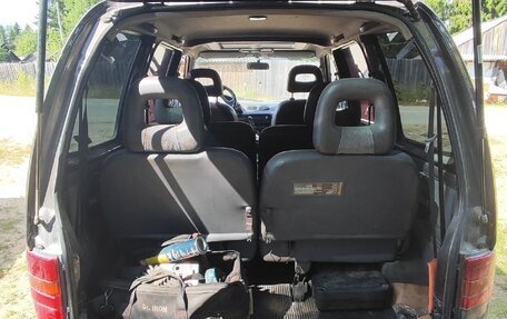 Nissan Serena I, 1997 год, 500 000 рублей, 13 фотография