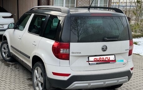 Skoda Yeti I рестайлинг, 2015 год, 1 550 000 рублей, 2 фотография