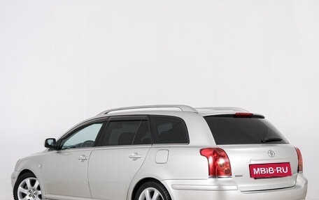 Toyota Avensis III рестайлинг, 2005 год, 1 049 000 рублей, 5 фотография