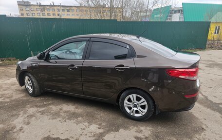 KIA Rio III рестайлинг, 2016 год, 900 000 рублей, 1 фотография
