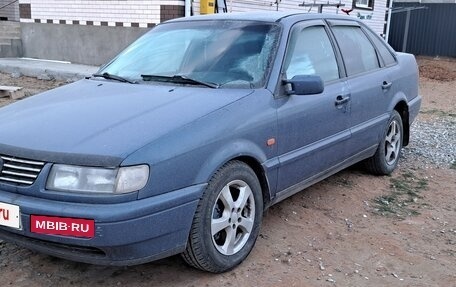 Volkswagen Passat B4, 1994 год, 175 000 рублей, 1 фотография