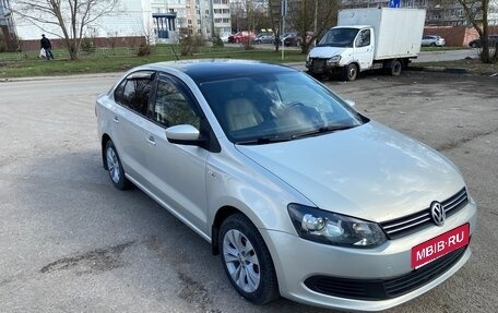 Volkswagen Polo VI (EU Market), 2013 год, 830 000 рублей, 1 фотография