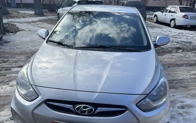 Hyundai Solaris II рестайлинг, 2012 год, 750 000 рублей, 1 фотография