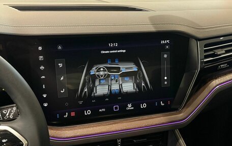 Volkswagen Touareg III, 2025 год, 8 390 000 рублей, 21 фотография