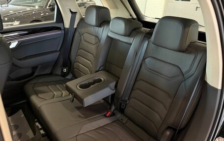 Volkswagen Touareg III, 2025 год, 8 390 000 рублей, 33 фотография