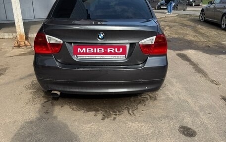 BMW 3 серия, 2006 год, 690 000 рублей, 3 фотография