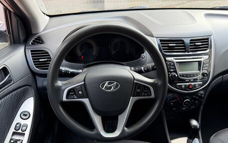 Hyundai Solaris II рестайлинг, 2011 год, 660 000 рублей, 9 фотография