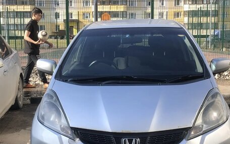 Honda Fit III, 2012 год, 550 000 рублей, 12 фотография