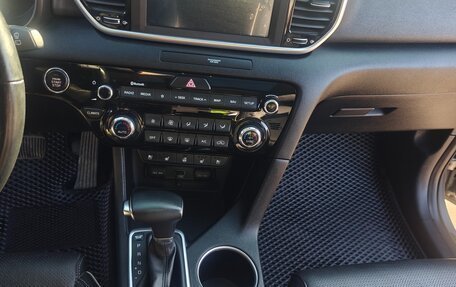 KIA Sportage IV рестайлинг, 2020 год, 3 650 000 рублей, 11 фотография