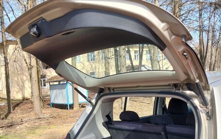 Nissan Tiida, 2010 год, 750 000 рублей, 7 фотография