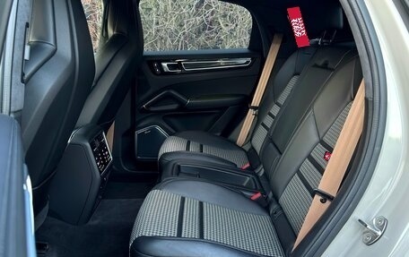 Porsche Cayenne III, 2021 год, 15 890 000 рублей, 30 фотография