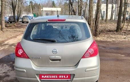 Nissan Tiida, 2010 год, 750 000 рублей, 2 фотография