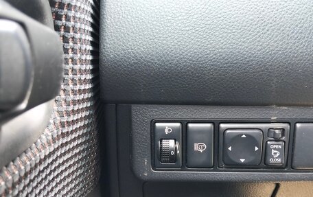 Nissan Tiida, 2010 год, 750 000 рублей, 18 фотография