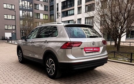 Volkswagen Tiguan II, 2019 год, 2 790 000 рублей, 4 фотография