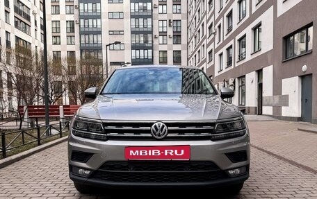 Volkswagen Tiguan II, 2019 год, 2 790 000 рублей, 3 фотография