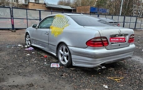 Mercedes-Benz CLK-Класс, 2000 год, 220 000 рублей, 4 фотография