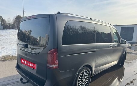 Mercedes-Benz V-Класс, 2016 год, 3 450 000 рублей, 4 фотография