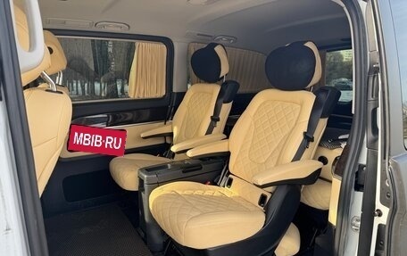 Mercedes-Benz V-Класс, 2016 год, 3 450 000 рублей, 9 фотография