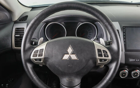 Mitsubishi Outlander III рестайлинг 3, 2010 год, 899 000 рублей, 16 фотография