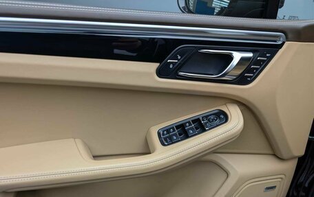 Porsche Macan I рестайлинг, 2016 год, 4 255 000 рублей, 8 фотография