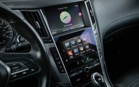 Infiniti Q50 I рестайлинг, 2017 год, 3 070 000 рублей, 15 фотография