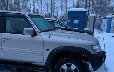 Nissan Patrol, 2003 год, 850 000 рублей, 8 фотография