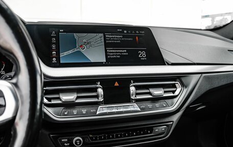 BMW 2 серия F44, 2021 год, 2 760 000 рублей, 24 фотография