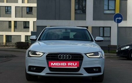 Audi A4, 2013 год, 1 495 000 рублей, 2 фотография