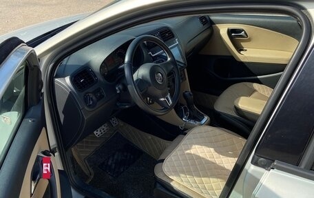 Volkswagen Polo VI (EU Market), 2013 год, 830 000 рублей, 3 фотография