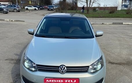 Volkswagen Polo VI (EU Market), 2013 год, 830 000 рублей, 15 фотография