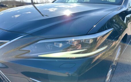 Lexus ES VII, 2021 год, 4 490 000 рублей, 15 фотография