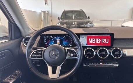 Mercedes-Benz GLB, 2021 год, 2 900 000 рублей, 13 фотография