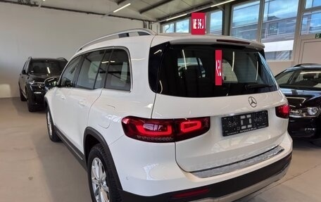 Mercedes-Benz GLB, 2021 год, 2 900 000 рублей, 6 фотография